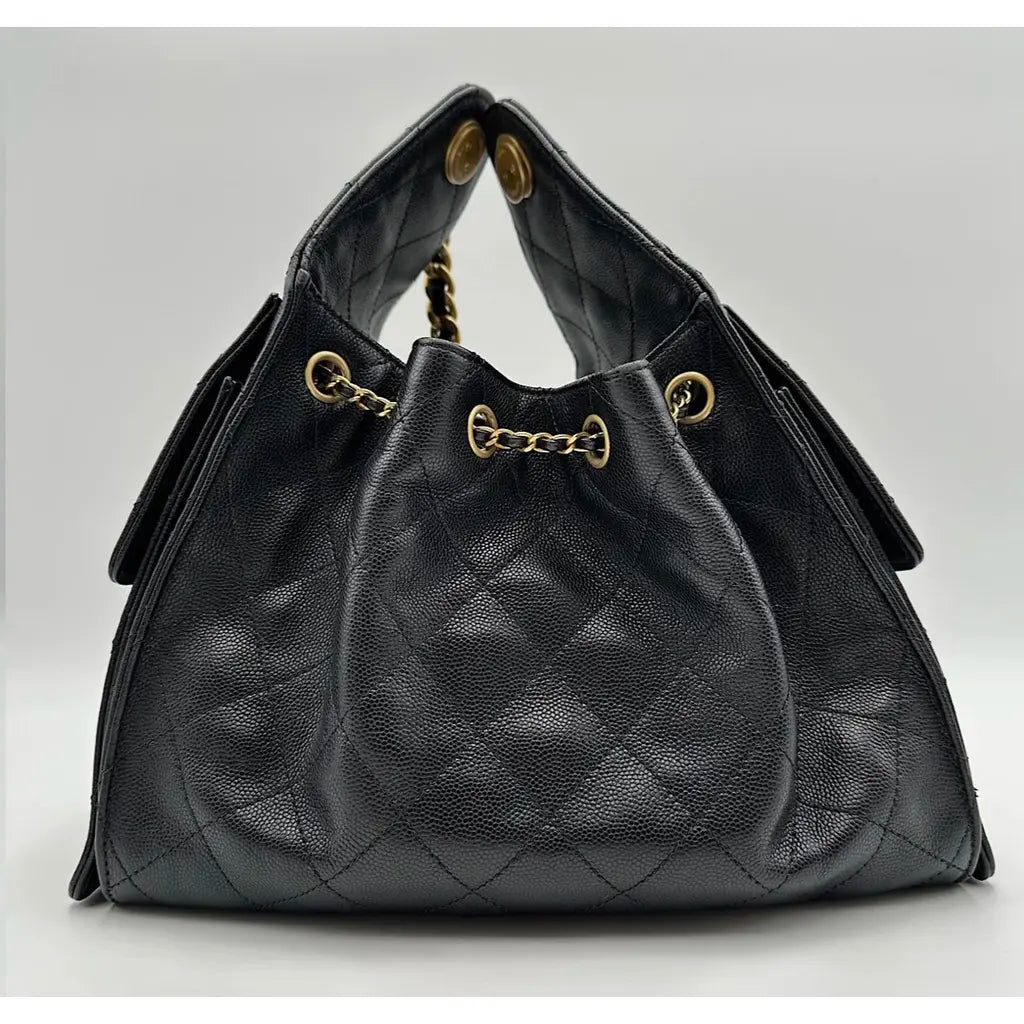Chanel Sac à Mains en Cuir 25