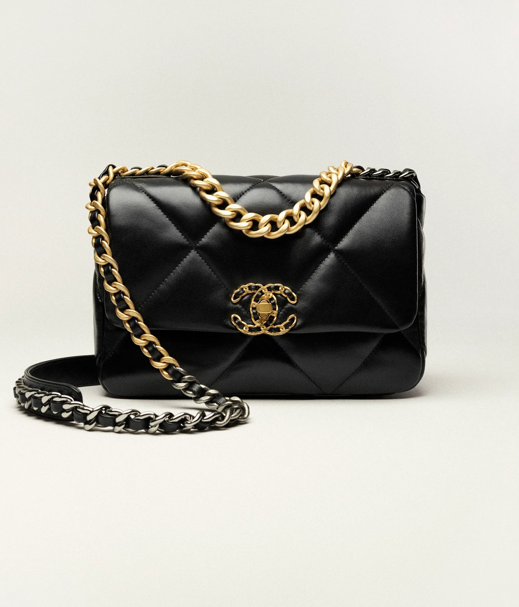 Chanel Sac 19