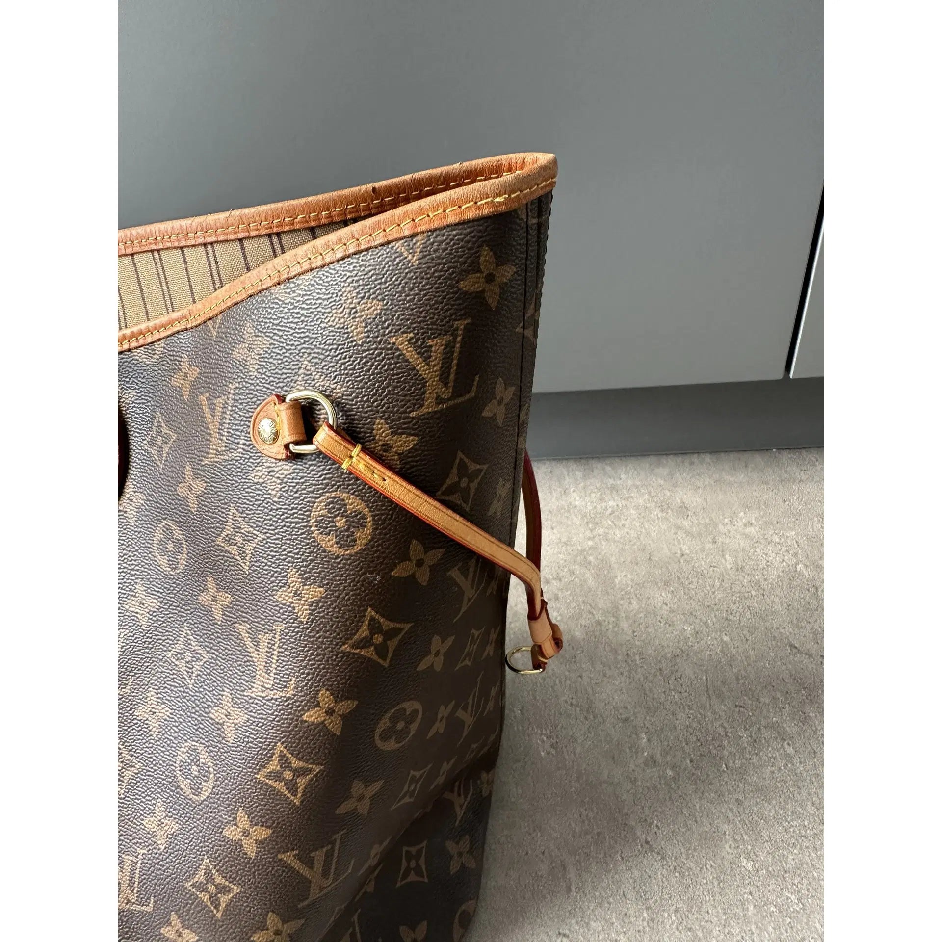 Louis Vuitton Sac Cabas en Cuir Neverfull