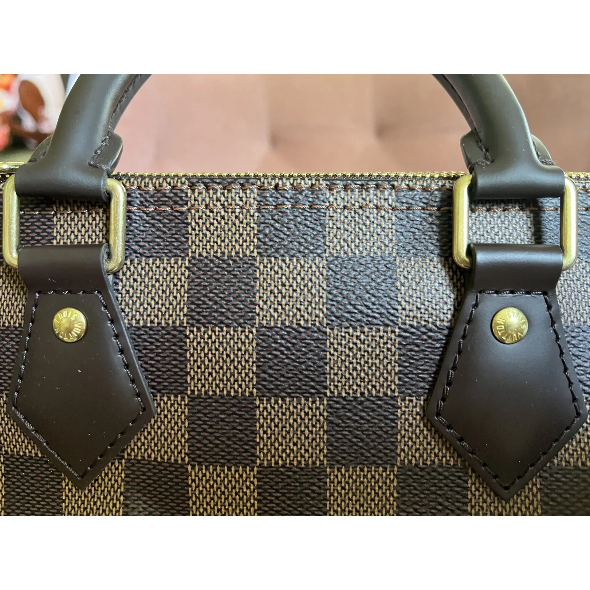 Louis Vuitton Sac à Mains/Bandoulière en Cuir