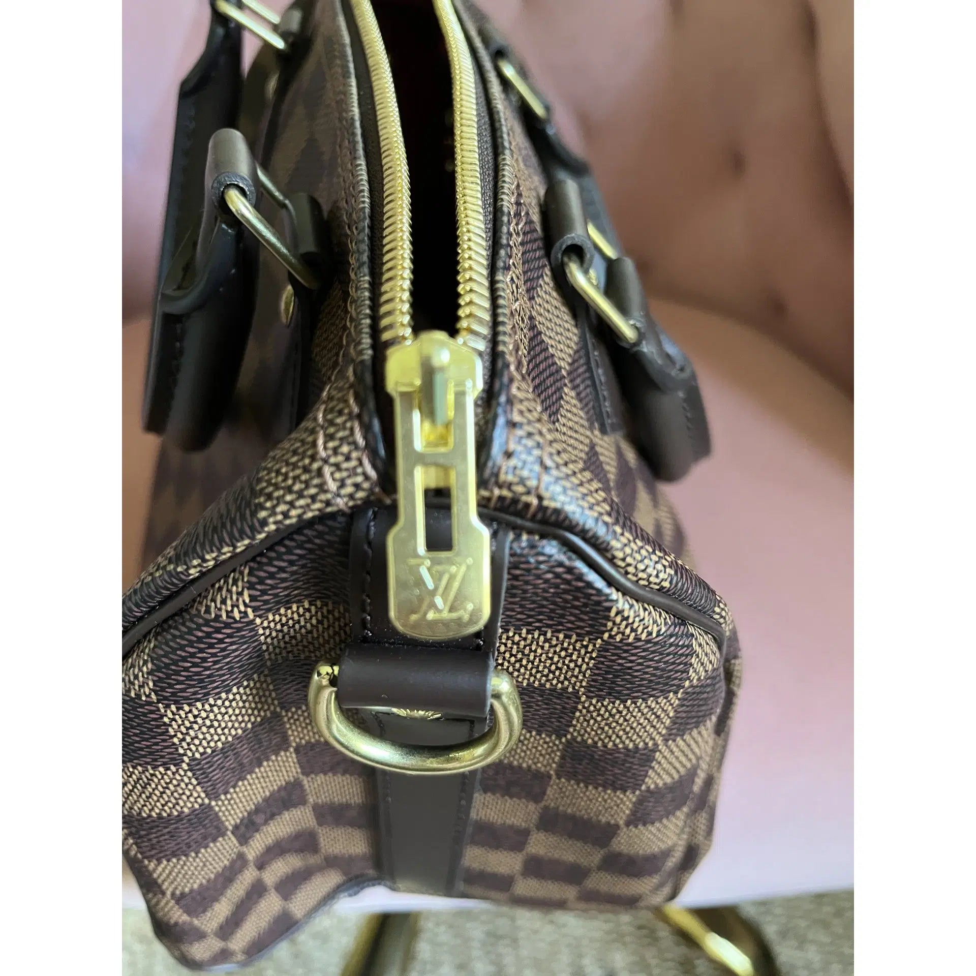 Louis Vuitton Sac à Mains/Bandoulière en Cuir